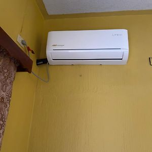 Habitación Económica con Cama King